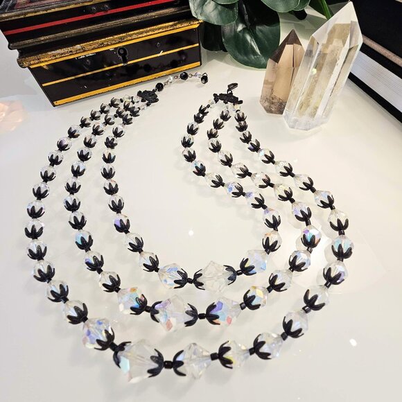 Vintage Glass Bead Art Deco-style Necklace - Picture 1 of 6